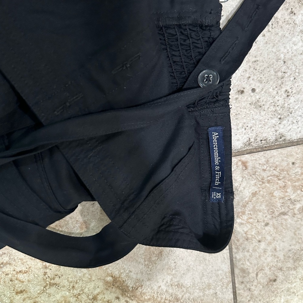 Haut Guess Femme Taille XS – Neuf Sans étiquette, Top Basique Et Stylé